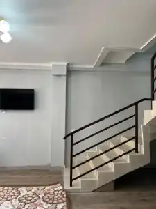 Razamlux Guest House - 10