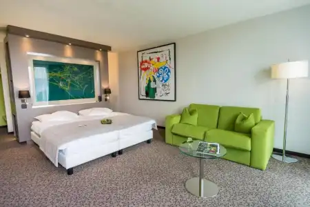 Starling Lausanne - 71