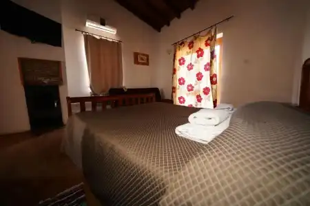 Linos Inn - 1