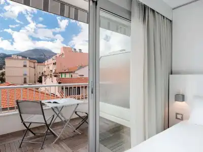 ibis Styles Menton Centre - 95