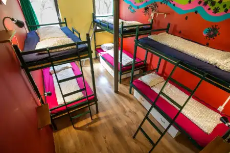 Island Hostel - Adults only - 3