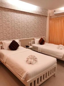 Westgate Residence - 40