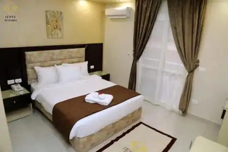 Jewel Dokki - 44