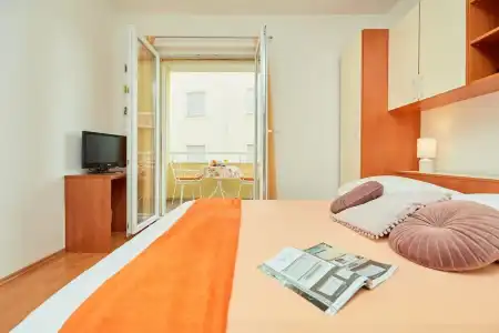 Apartments Zelic Tucepi - 93