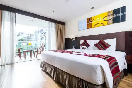 Lohas Residences Sukhumvit - 3