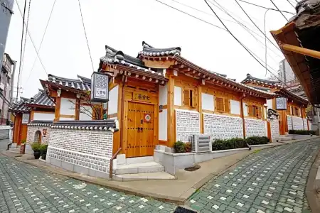 Hanok 24 Guesthouse Gyeongbokgung - 60
