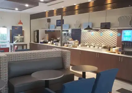Holiday Inn Express Tampa N I-75 - University Area by IHG - 16