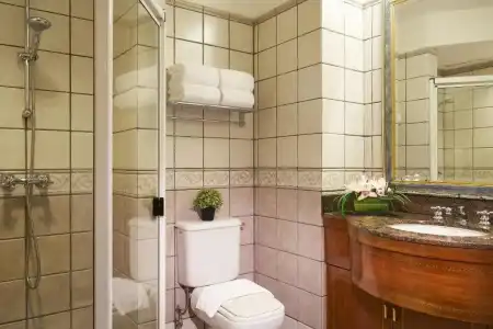 Orchard Parksuites - 129