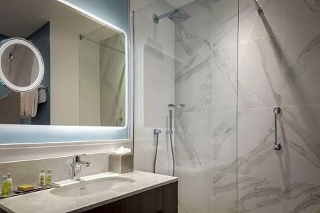 Doubletree by Hilton Angel Kings Cross - 96