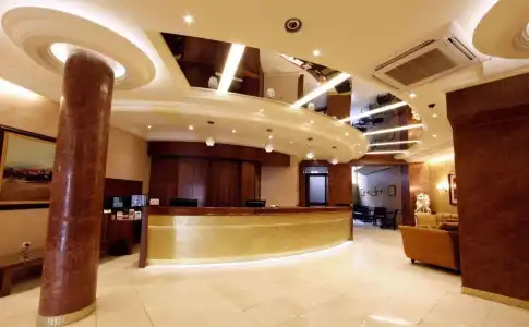 Majestic - 1