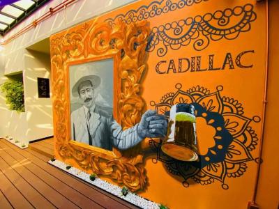 Cadillac Boutique - 35