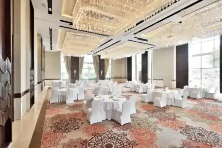 Courtyard by Marriott Agra - 7