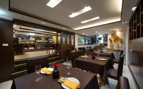 Splendid Star Grand & Spa - 17