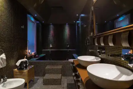 Colonna Suite del Corso - 85