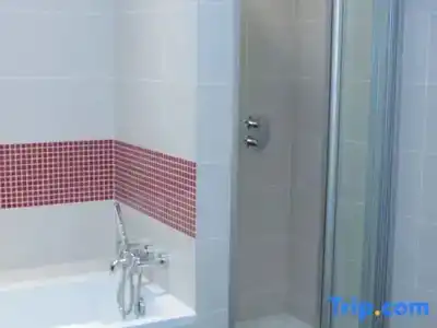 Red & Blue Design - 63