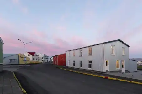 Hólmavík Guesthouse - 0