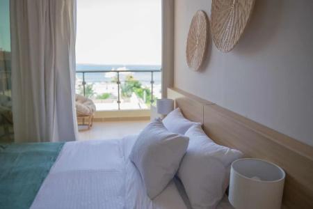 Redcon Suites - 230
