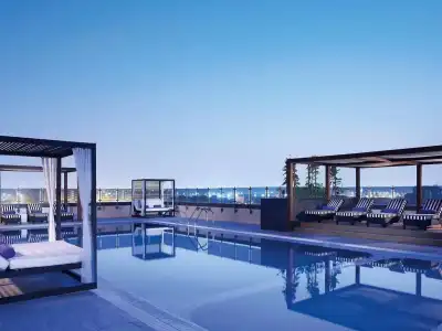 Pullman Dubai Creek City Centre Residences - 11