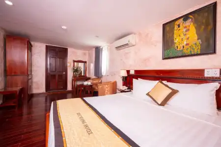 Duc Vuong Saigon - Bui Vien - 105
