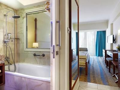 Alexander the Great Beach - 52