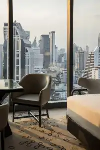Hyatt Regency Bangkok Sukhumvit - 7