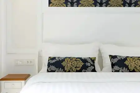 White Ivory Bed & Breakfast - 66