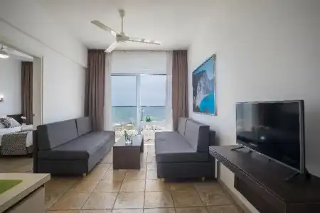 Costantiana Beach Apartments - 28