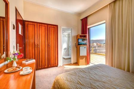 Chrispy City Living - 48