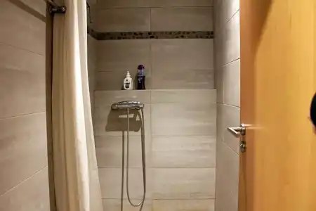 4th floor - 14
