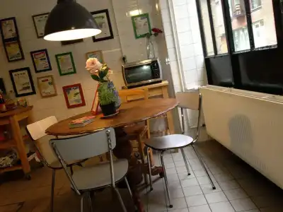 Hostel ROOM Rotterdam - 17