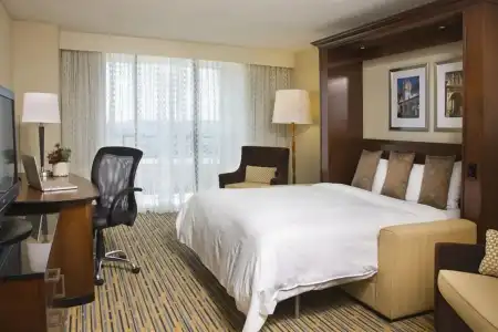 San Diego Marriott Mission Valley - 2
