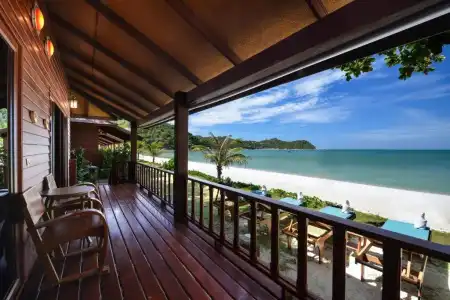 PingChan Koh Phangan Beachfront Resort - 44
