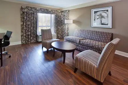 Holiday Inn Macon North by IHG - 41