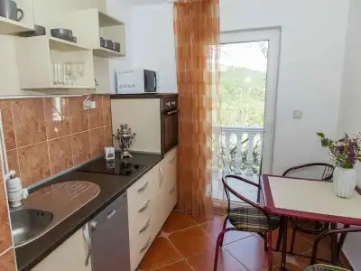 Maki Apartments - 15