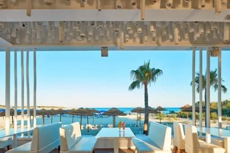 So White Club Resort - 54