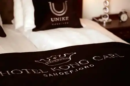 Kong Carl - Unikeler - 83