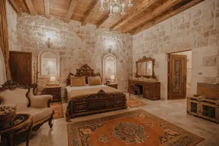 Serenus Cave Suites - 22