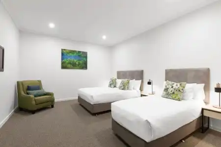 Quality Inn Presidential - 82