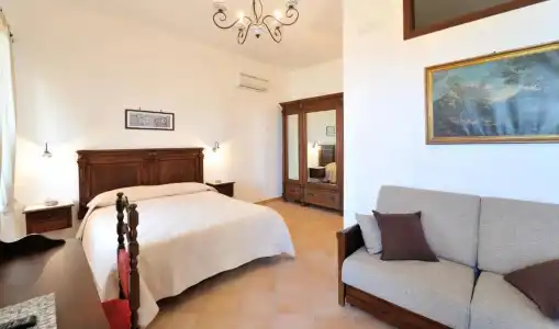 Solaria - 60