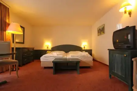 Central Sporthotel - 10