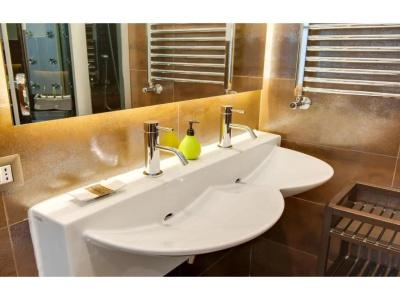 Lh Royal Suites - 52