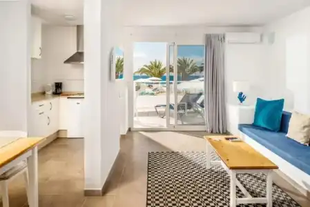 Neptuno Apartments - 57
