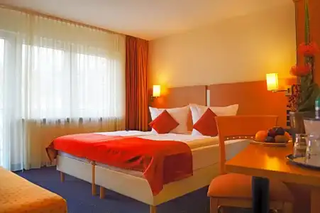 Plaza Frankfurt - 28
