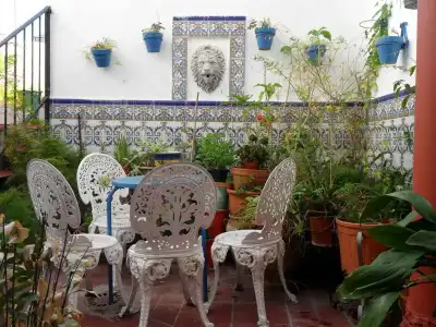 Micaela Charming Hostal - 10