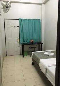 Ampawan Guesthouse - 20