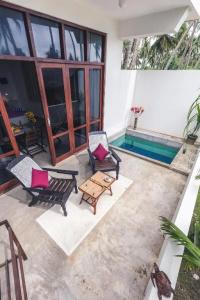 Nirvana Beach Boutique - 38