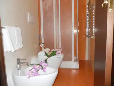 Catania Crossing B&B Rooms and Comforts - 33