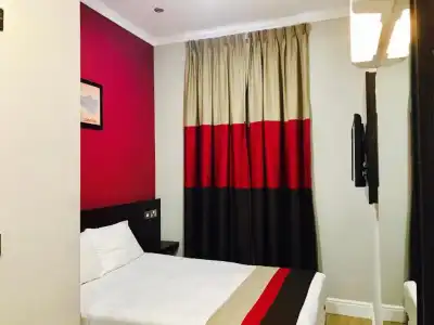 Royal Cambridge - 77