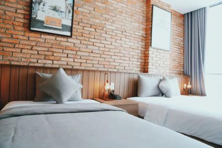 Marilyn Nha Trang - 40