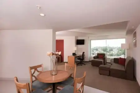 Hampton Inn by Hilton Guadalajara/Expo - 69